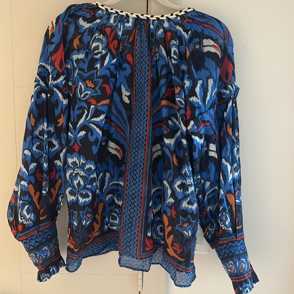 Farm Rio blouse - Picture 3 of 3